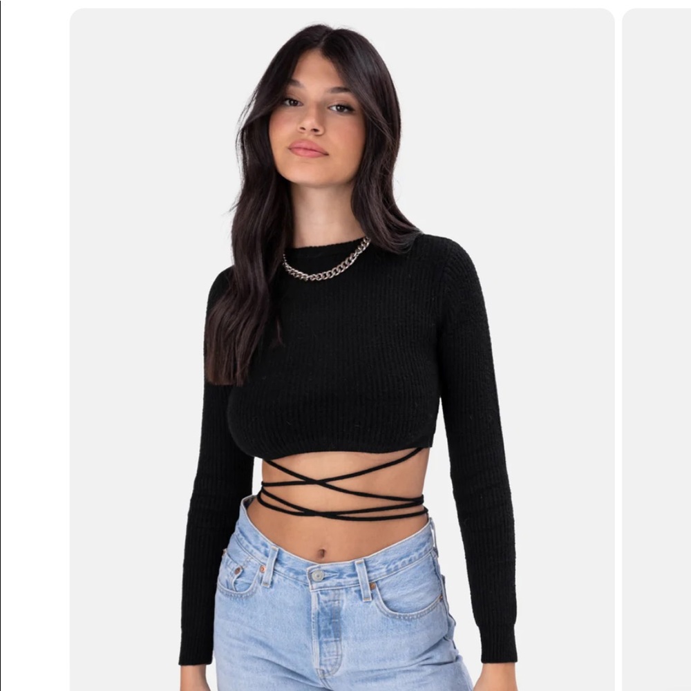 Adika sweater